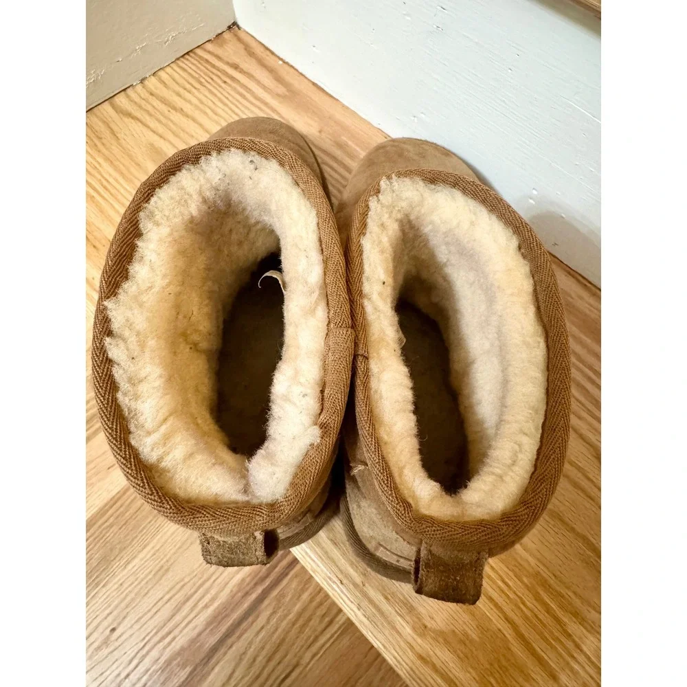 UGG Classic Mini Chestnut Suede Shearling Ankle Boots Womens 8 Snow Winter